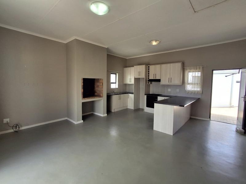 2 Bedroom Property for Sale in Britannia Bay Western Cape